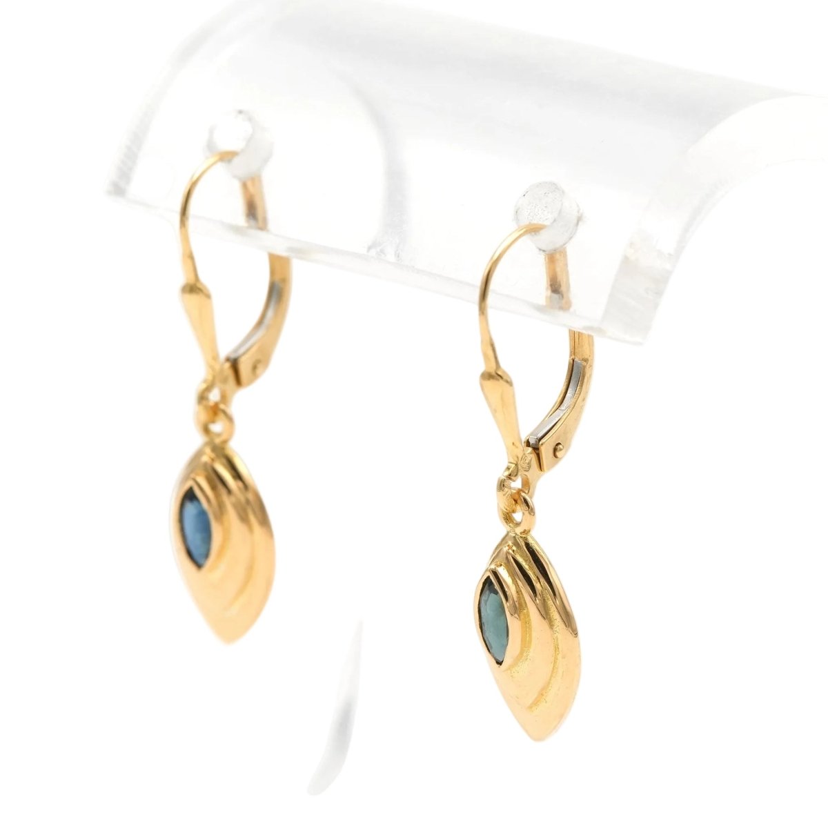 Boucles d'oreilles Pendantes en or jaune et saphirs - Castafiore