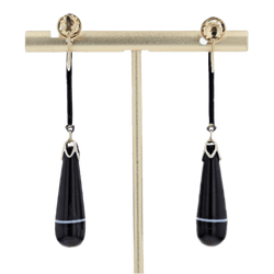 Boucles d'oreilles Pendantes en or jaune, onyx et agate - Castafiore