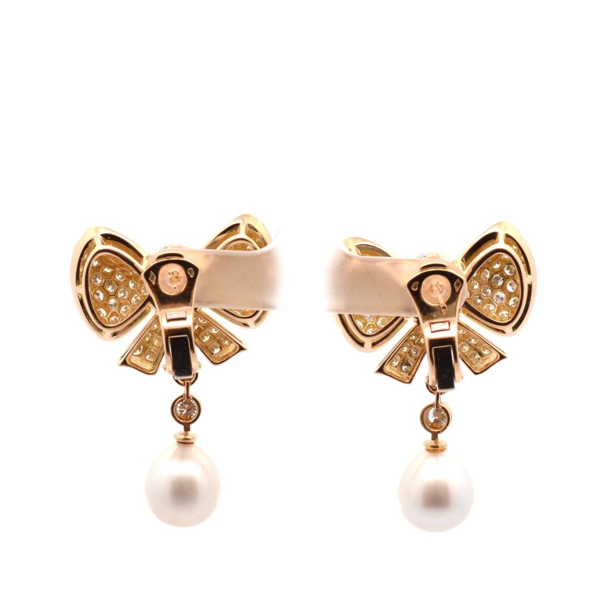 Boucles d'oreilles Pendantes en or jaune, perles et diamants - Castafiore