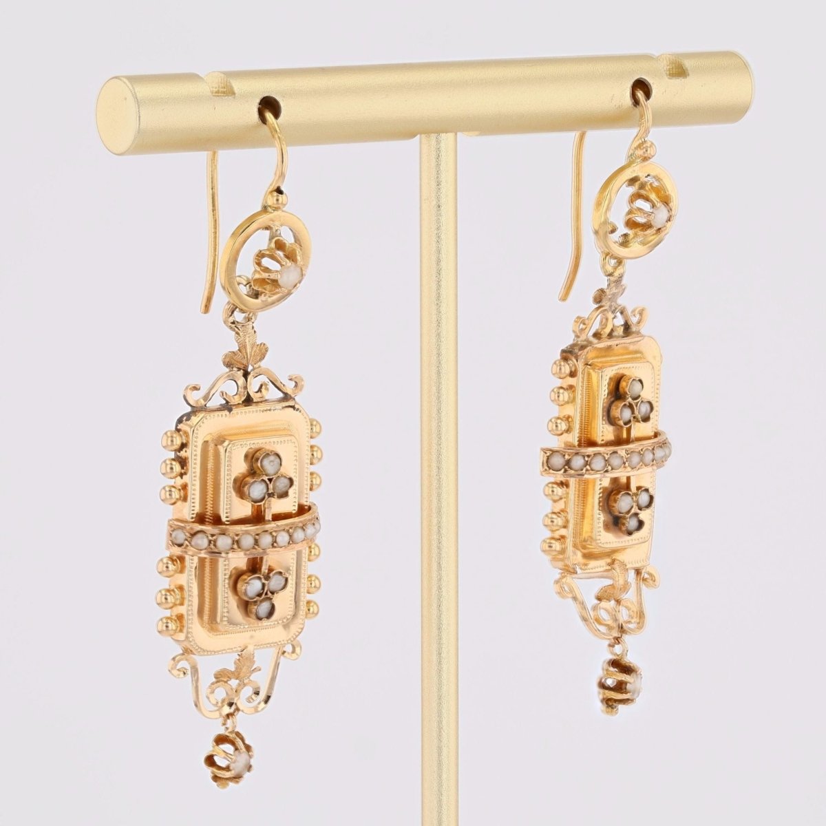 Boucles d'oreilles pendantes en or rose et perles fines - Castafiore