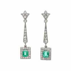 Boucles d'oreilles Pendantes en platine, émeraudes et diamants - Castafiore