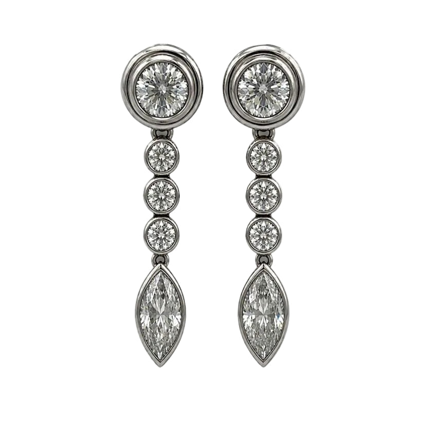 Boucles d'oreilles Pendantes en platine et diamants - Castafiore
