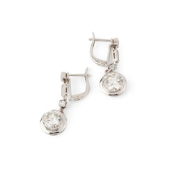 Boucles d'oreilles Pendantes en platine et diamants - Castafiore