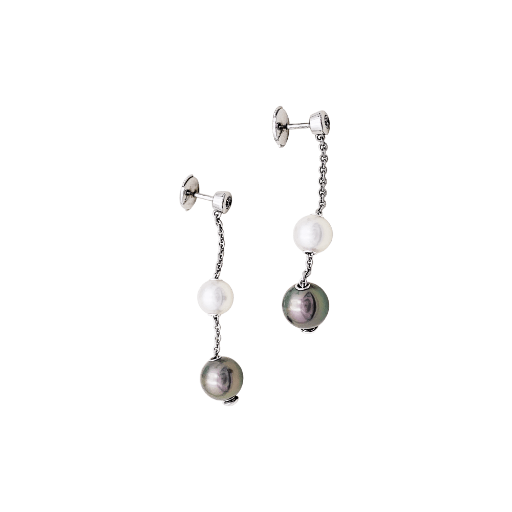 Earrings Mikimoto, white gold, beads and diamonds.