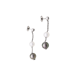 Earrings Mikimoto, white gold, beads and diamonds.