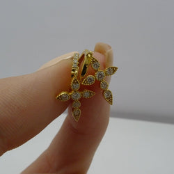 Boucles d'oreilles pendentif croix en or jaune et diamants - Castafiore