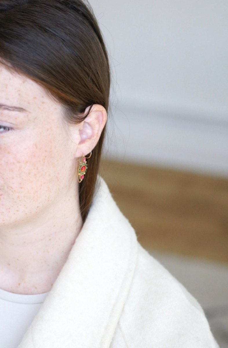 Boucles d’oreilles Poissardes en or et strass - Castafiore