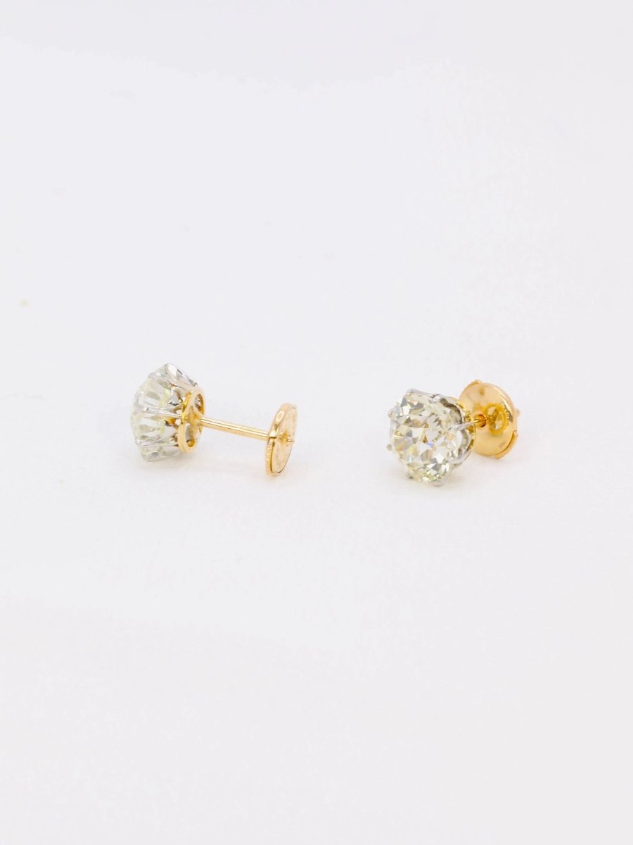 Boucles d'oreilles puces diamants taille ancienne 3.37 ct - Castafiore