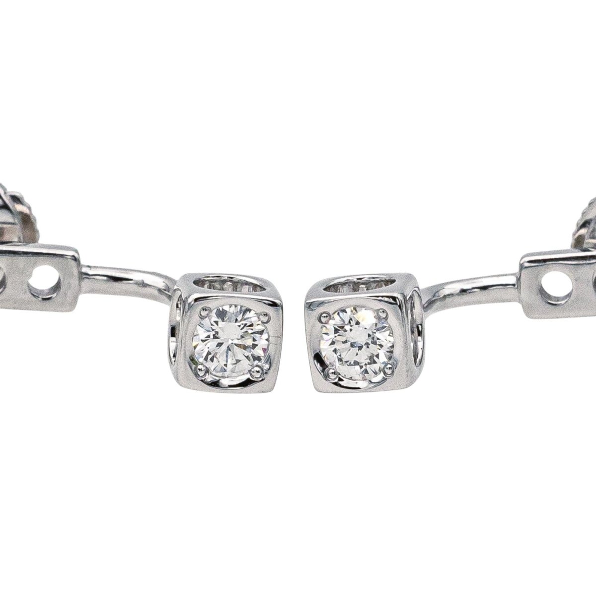 Boucles d'oreilles Puces DINH VAN "Cube" en or blanc et diamants - Castafiore