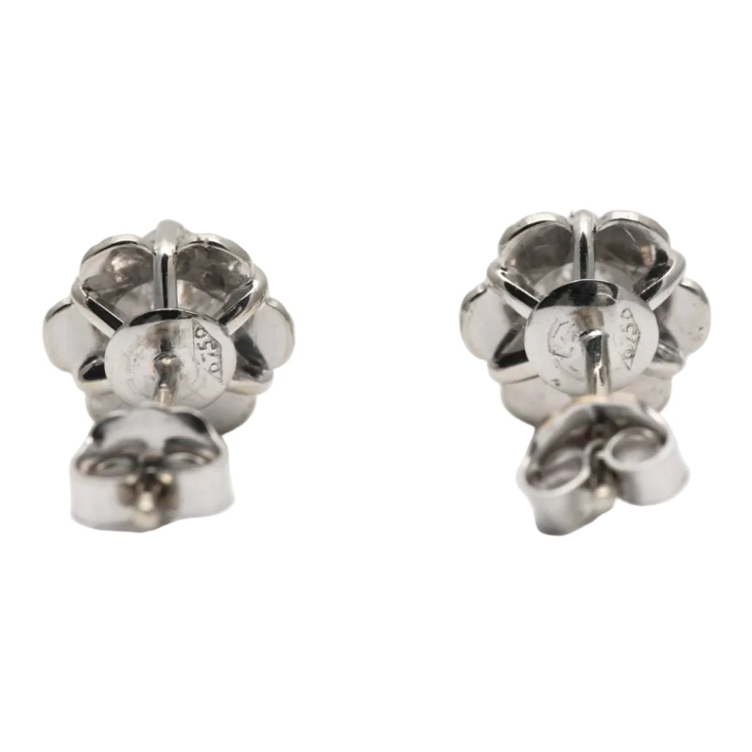 Boucles d'oreilles Puces en or blanc et diamants - Castafiore
