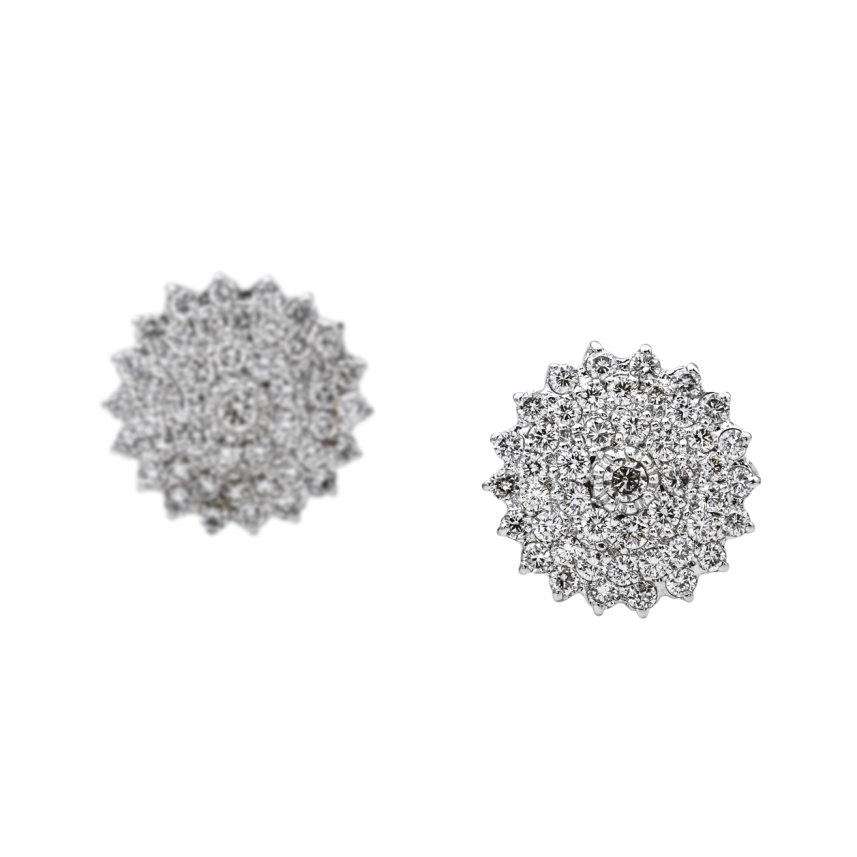 Boucles d'oreilles Puces en or blanc et diamants - Castafiore