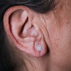 Boucles d'oreilles Puces en or blanc et diamants - Castafiore