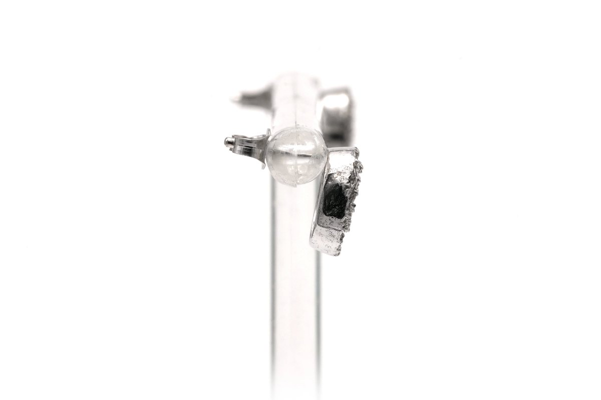 Boucles d'oreilles Puces en or blanc et diamants - Castafiore