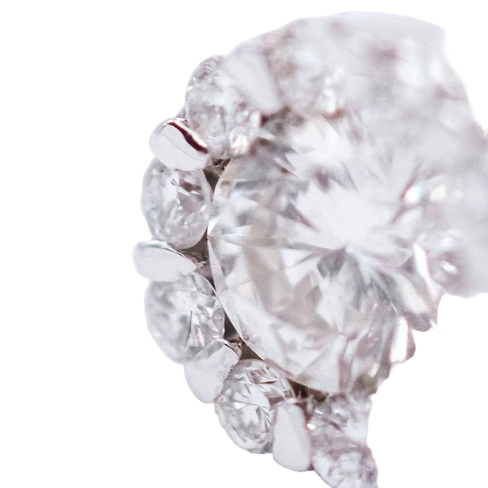 Boucles d'oreilles Puces en or blanc et diamants - Castafiore