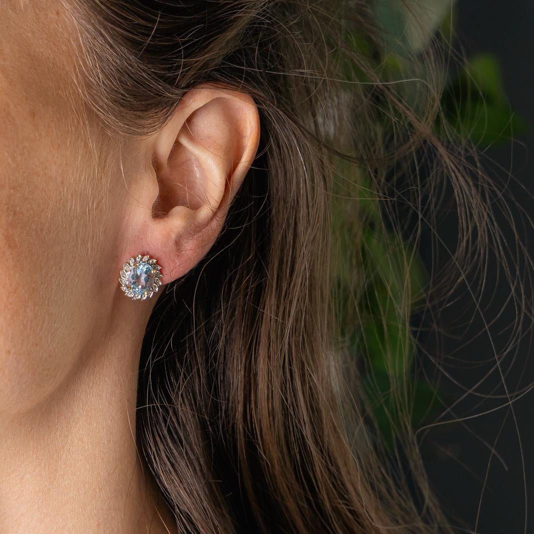 Boucles d'oreilles Puces en or blanc, or jaune, topazes et diamants - Castafiore