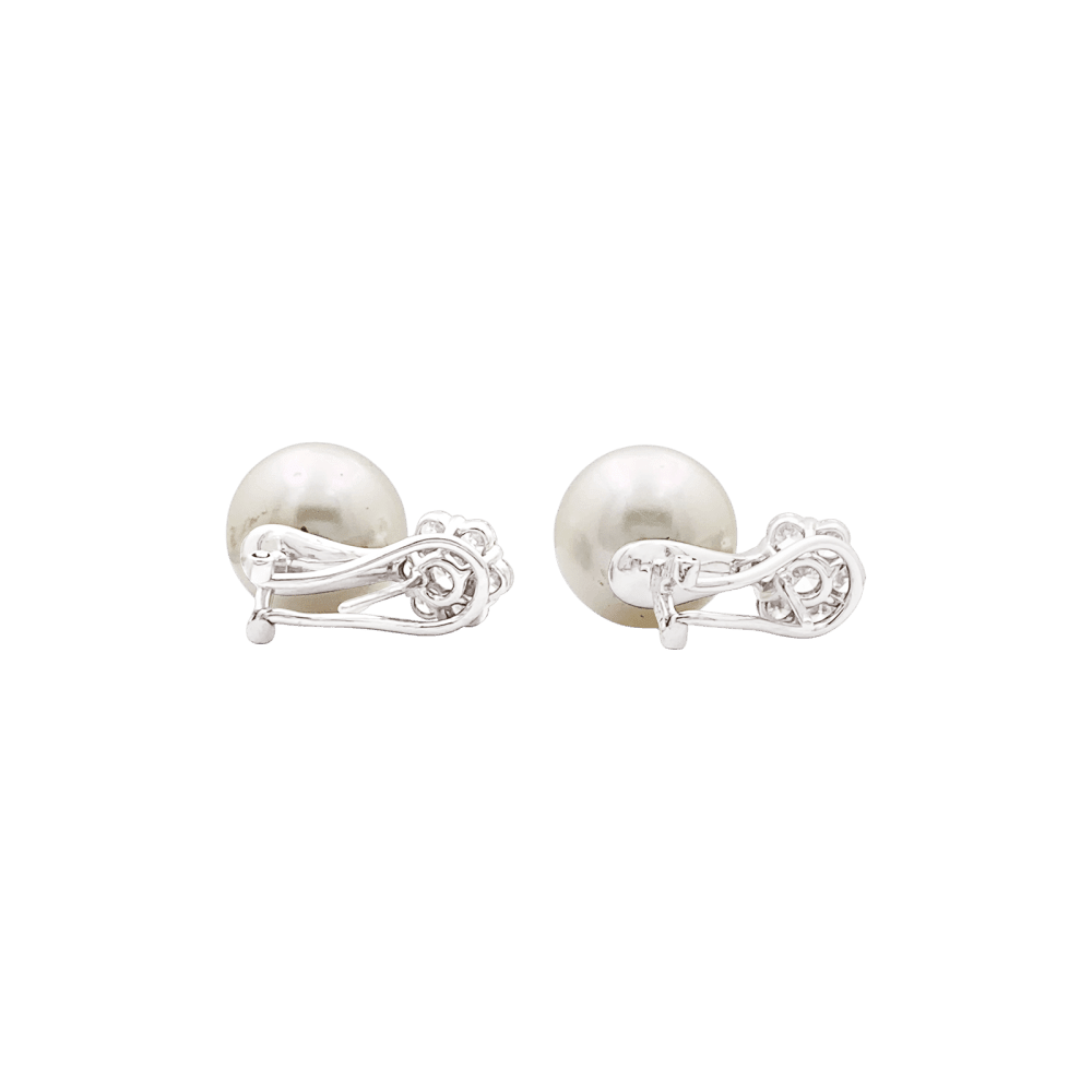 Earrings beads and diamonds.