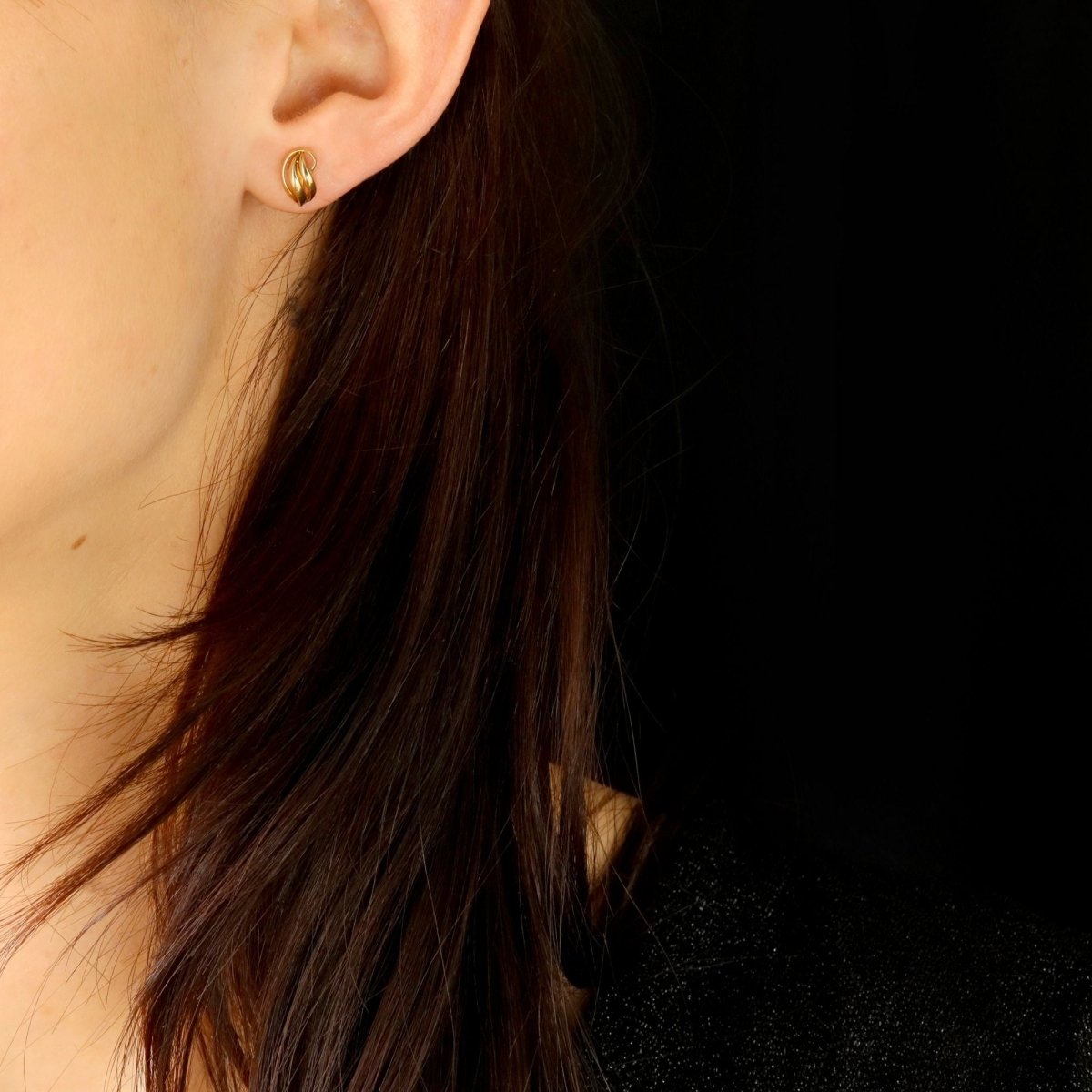 Boucles d'oreilles puces en or jaune - Castafiore