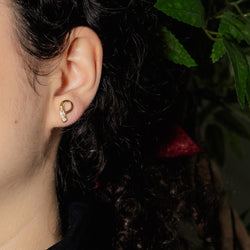 Boucles d'oreilles Puces en or jaune et diamants - Castafiore