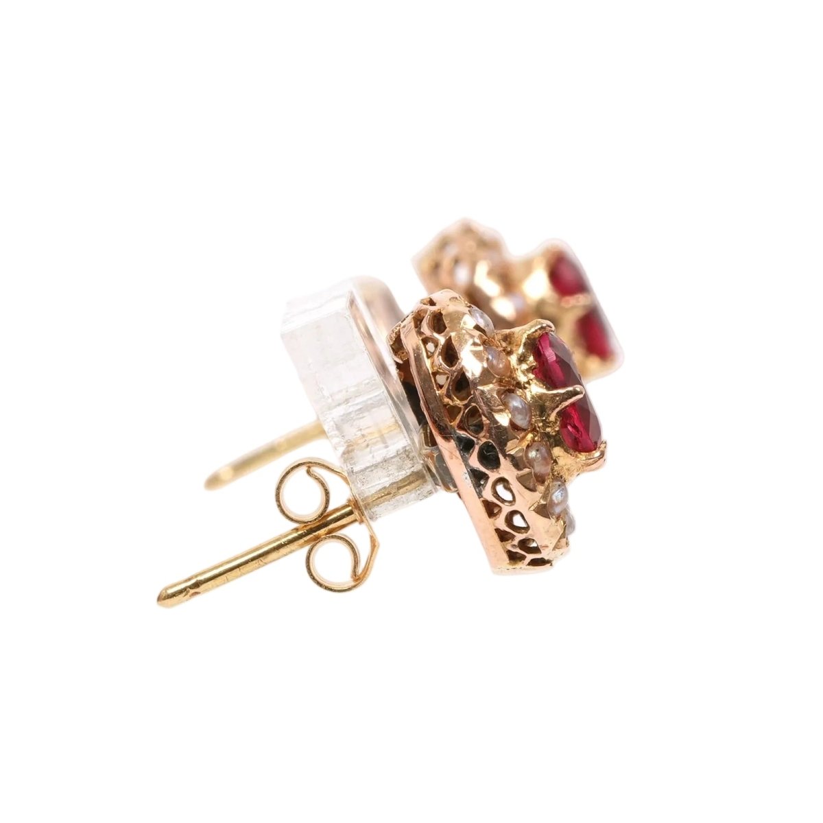 Boucles d'oreilles Puces en or jaune, perles et rubis - Castafiore