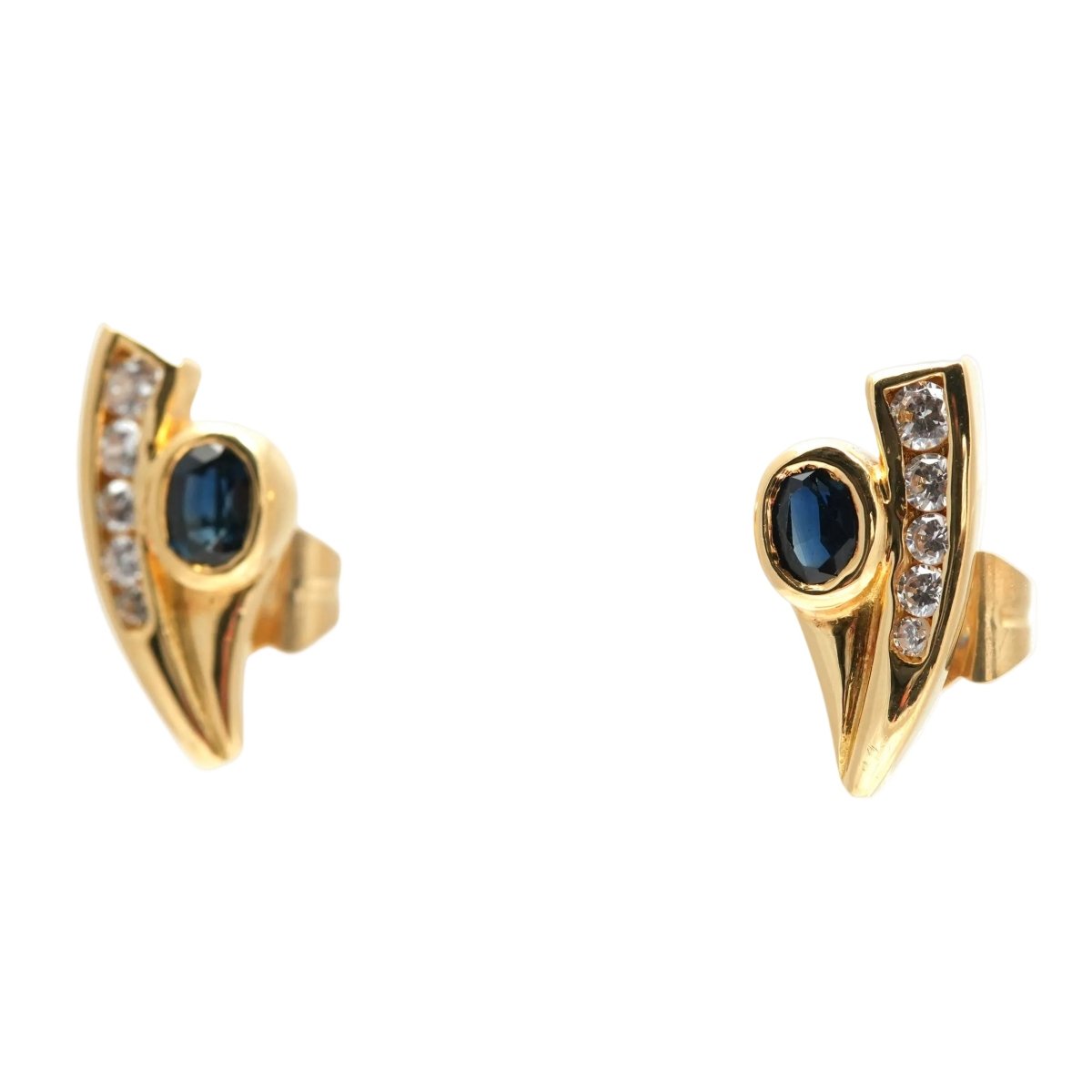 Boucles d'oreilles Puces en or jaune, saphirs et diamants - Castafiore