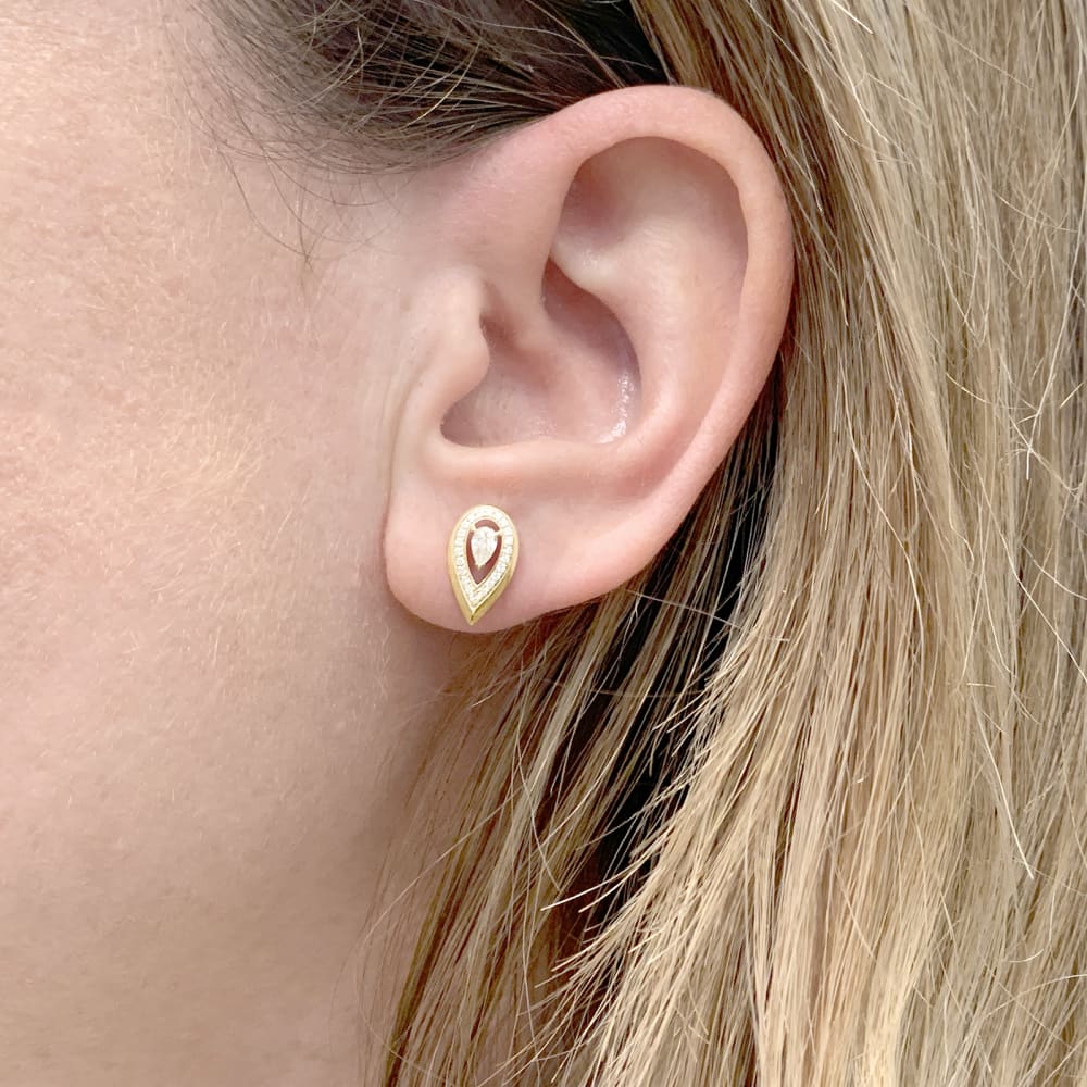 Boucles d'oreilles Puces MESSIKA "Fiery" en or rose et diamants - Castafiore