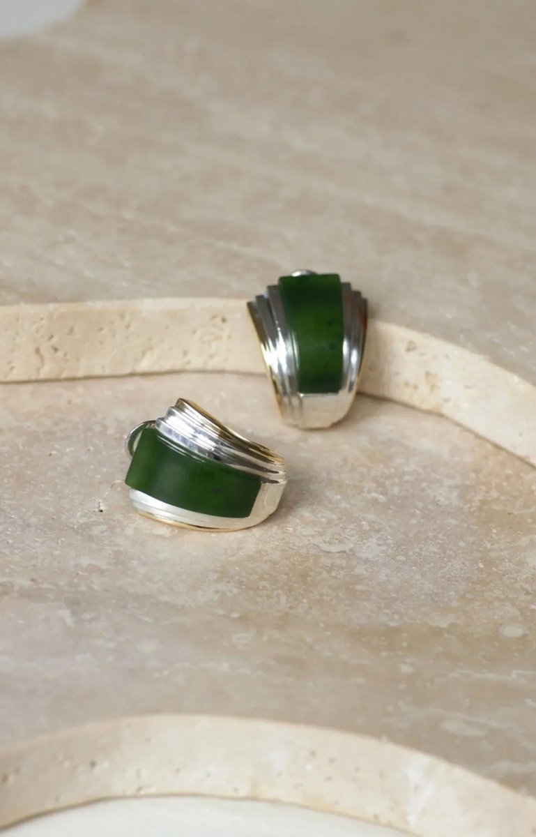 Boucles d'Oreilles Puiforcat par André Vassort Jade sur Or et Argent - Castafiore
