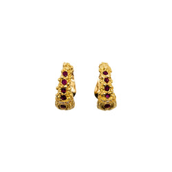 Boucles d'oreilles Têtes de félins en or jaune, rubis et diamants - Castafiore