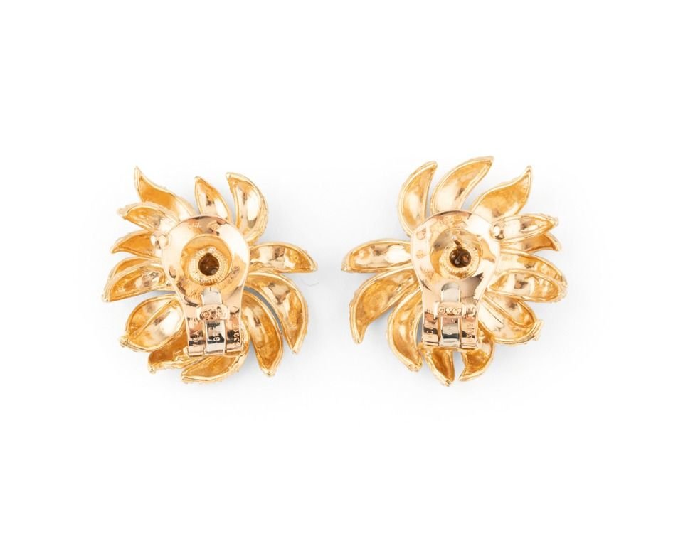 Boucles d'oreilles VAN CLEEF & ARPELS en or jaune et diamants - Castafiore