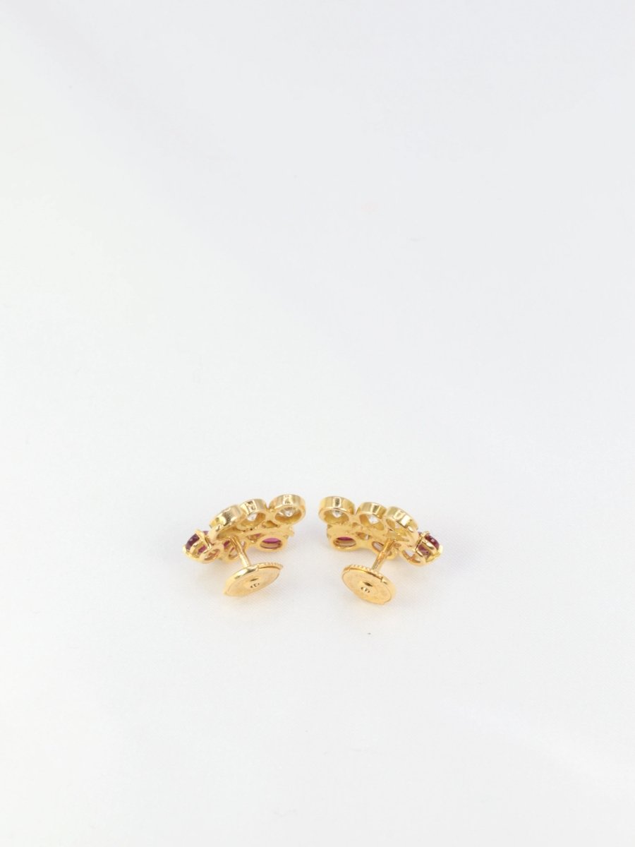 Boucles d’oreilles vintage en or, diamants et grenats - Castafiore