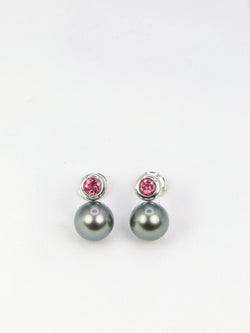 Boucles d’oreilles vintage en or, perles de Tahiti et tourmalines roses - Castafiore