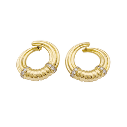 Boucles d'oreilles vintage or, diamants. - Castafiore