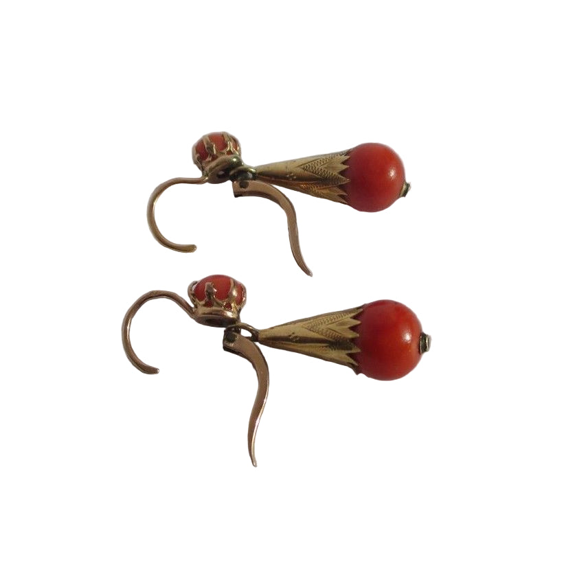 Boucles d’oreilles XIXe en or rose et corail - Castafiore