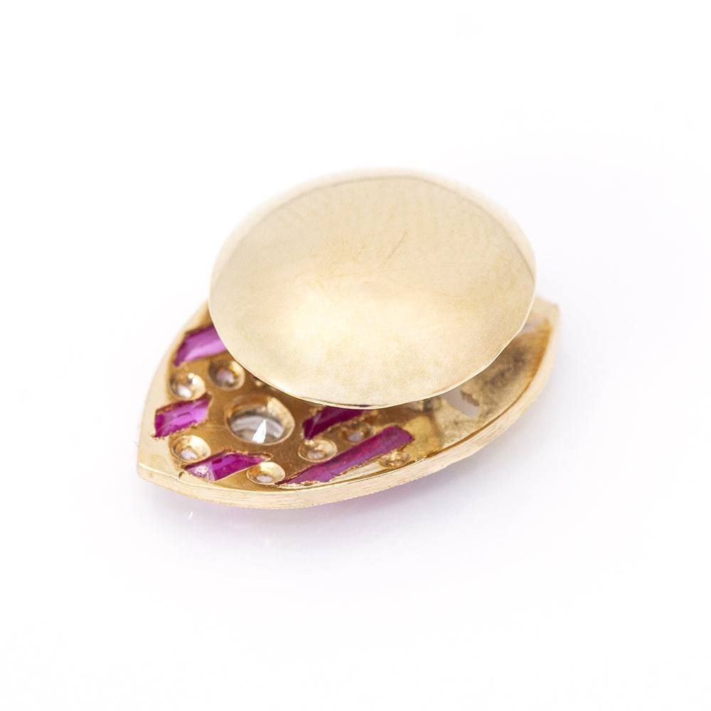 Bouclier du FC Valence en or et diamants - Castafiore