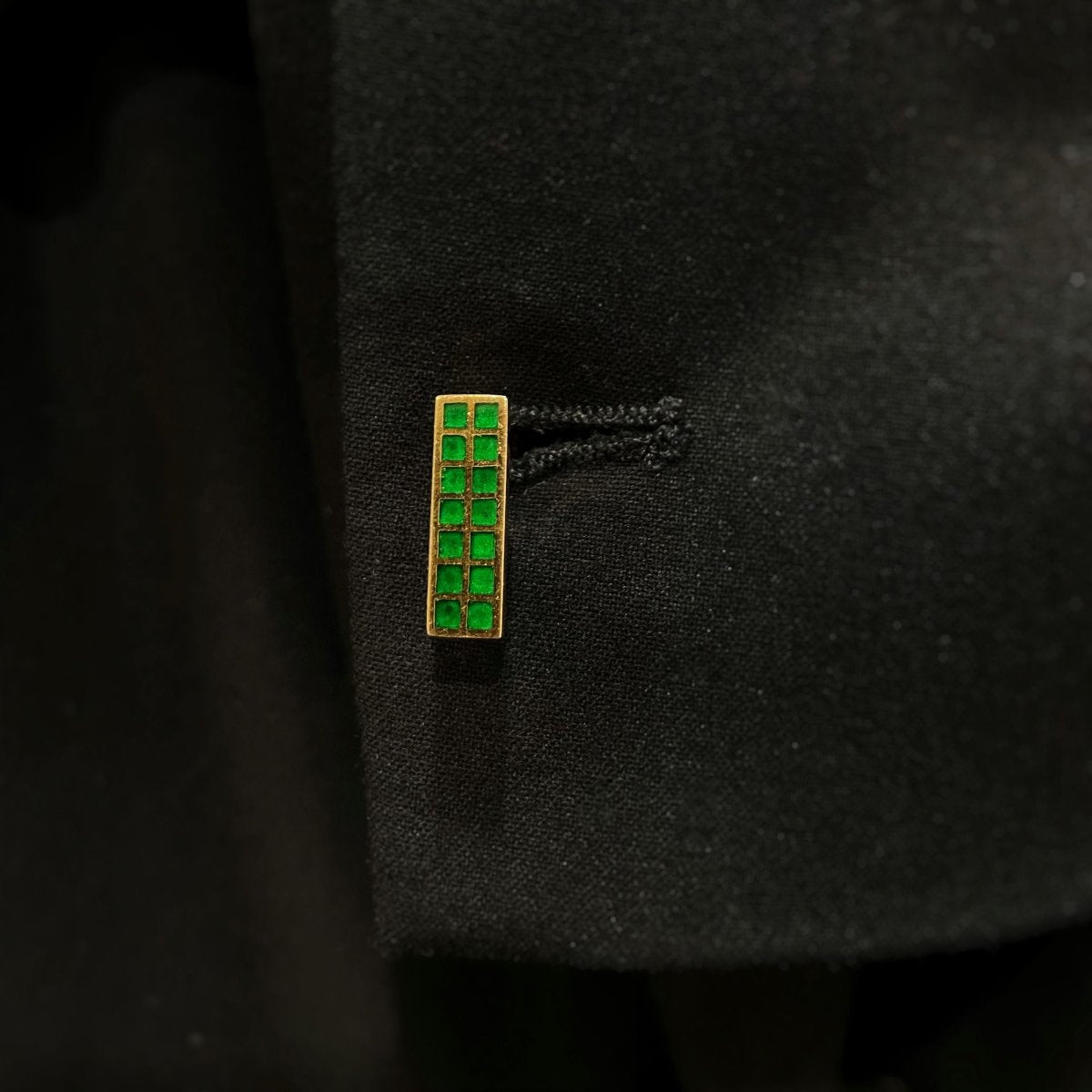 Boutons de Manchettes HERMES en or jaune et émail vert - Castafiore