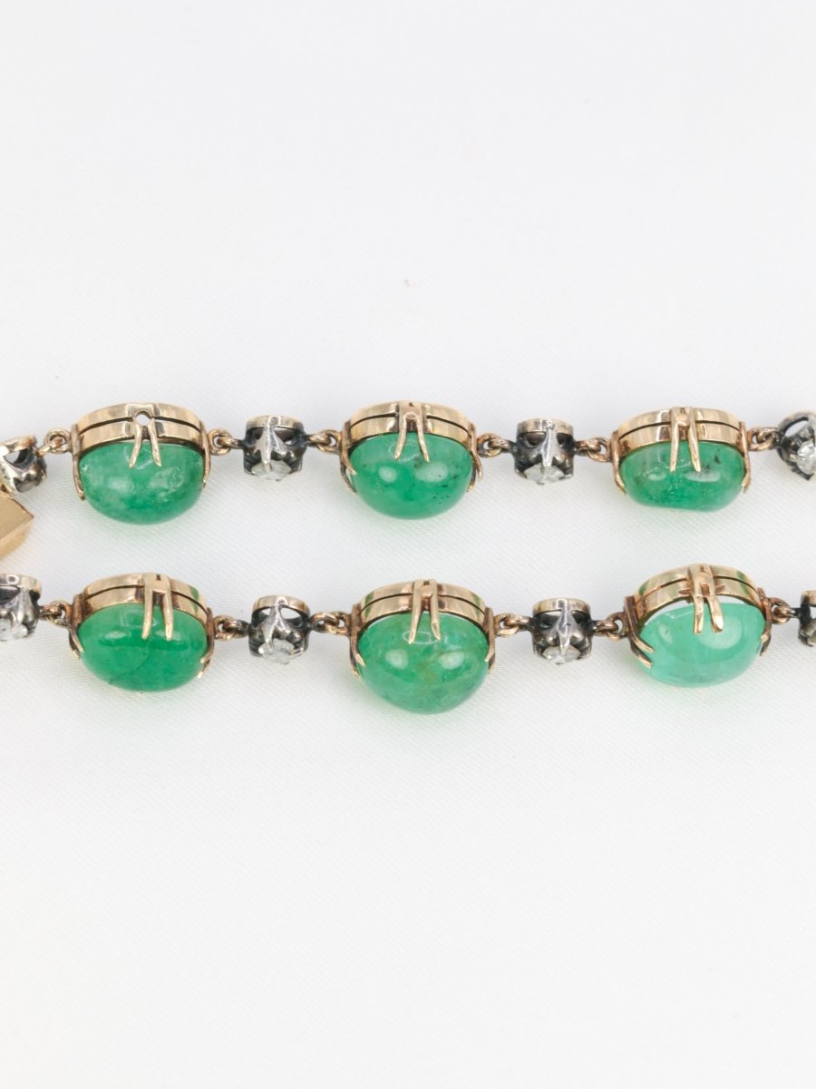 Bracelet ancien cabochons d'émeraudes or jaune diamants - Castafiore