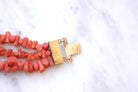 Bracelet ancien trois rangs de corail, fermoir or - Castafiore