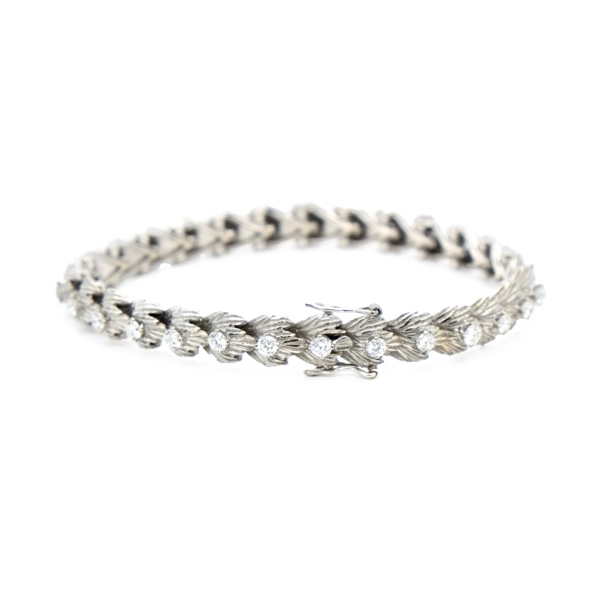 Bracelet articulé en or gris et diamants - Castafiore
