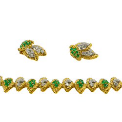 Bracelet BOUCHERON en or jaune, émeraudes et diamants - Castafiore