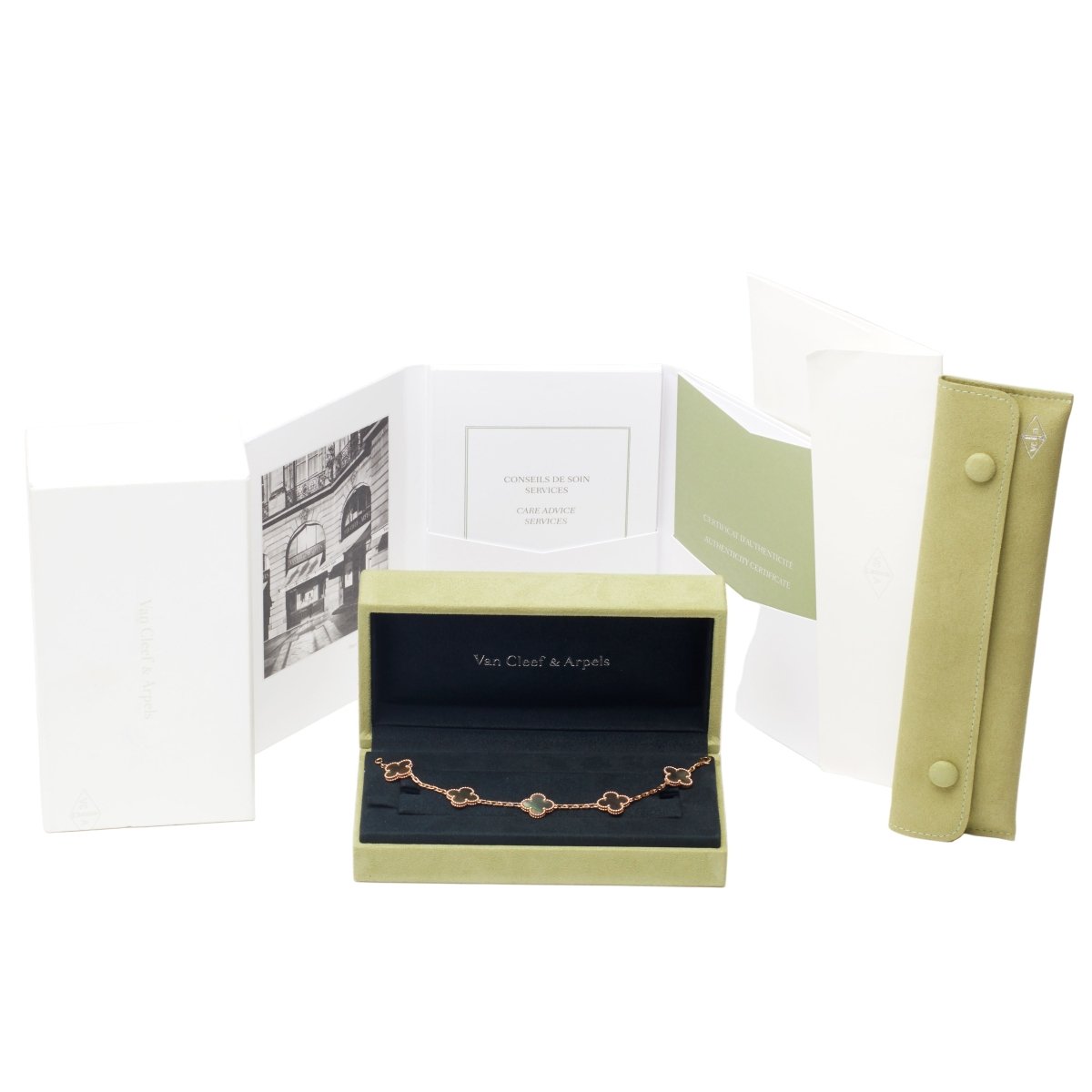 Bracelet Breloque VAN CLEEF & ARPELS "Alhambra" en or blanc, or rose et nacre - Castafiore