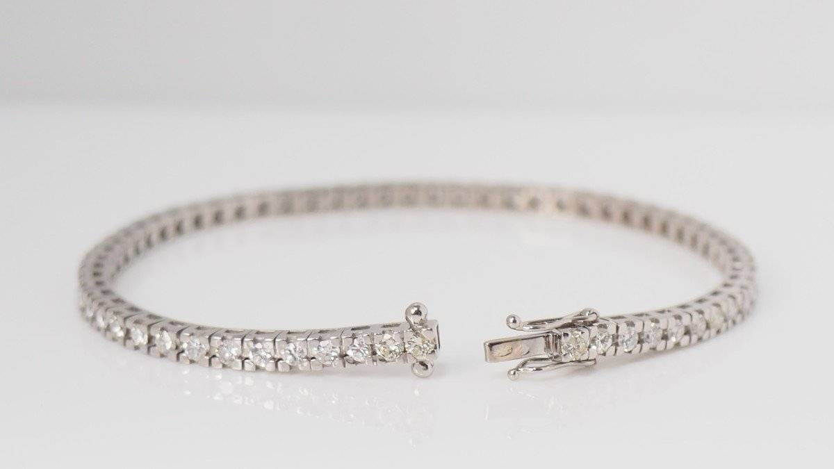 Bracelet de luxe en or blanc et diamants 3,20 carats - Castafiore