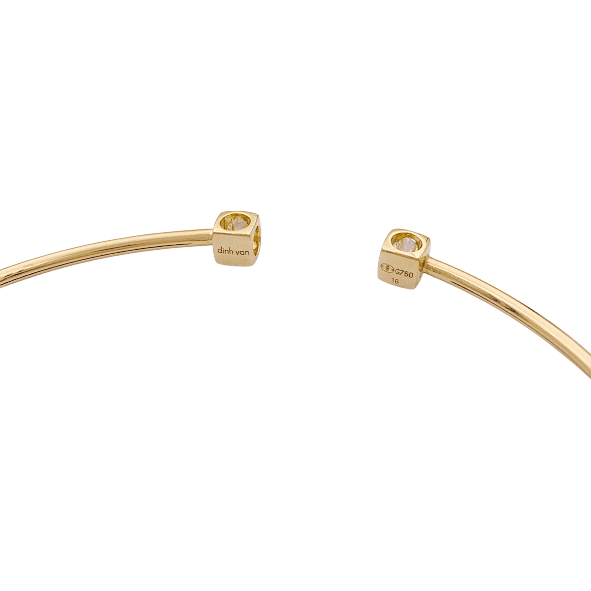 Bracelet Dinh Van, "Le Cube Diamant" en or jaune et diamants. - Castafiore