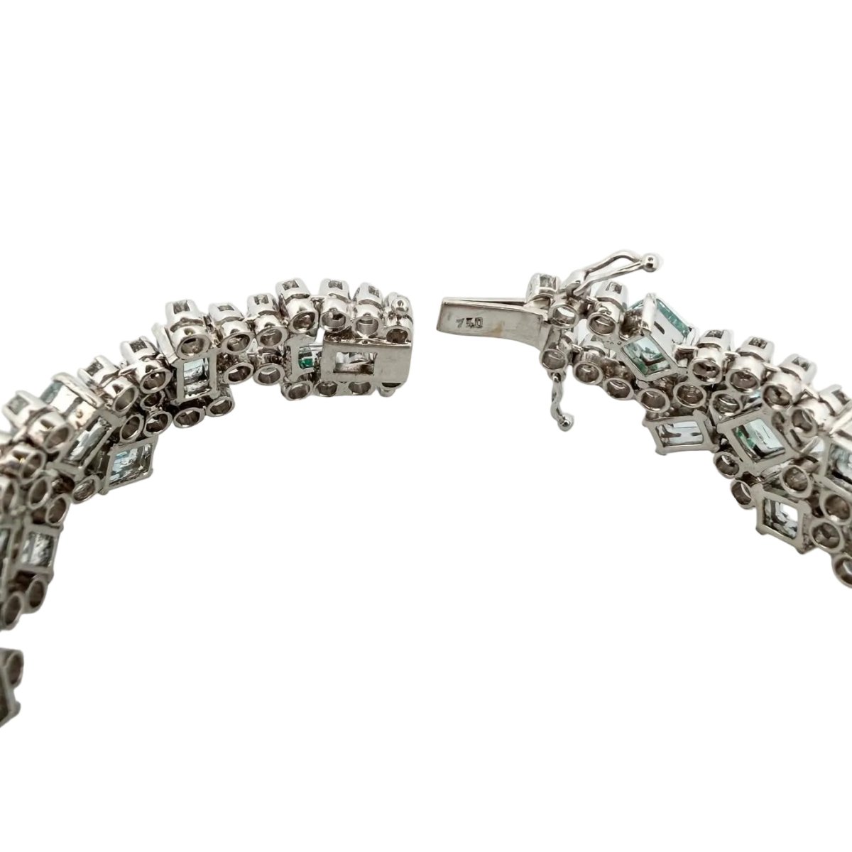 Bracelet en or blanc, aigues-marines et diamants - Castafiore