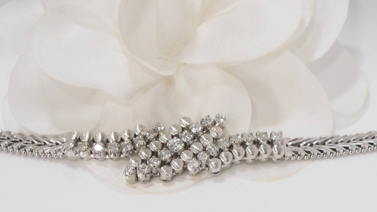 Bracelet en or blanc et diamants - Castafiore