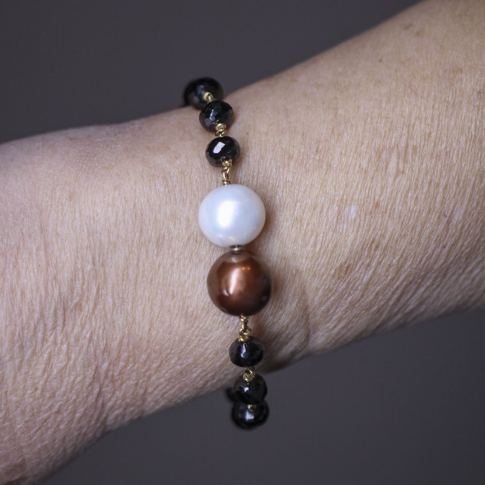 Bracelet en or blanc, perles et spinelles - Castafiore