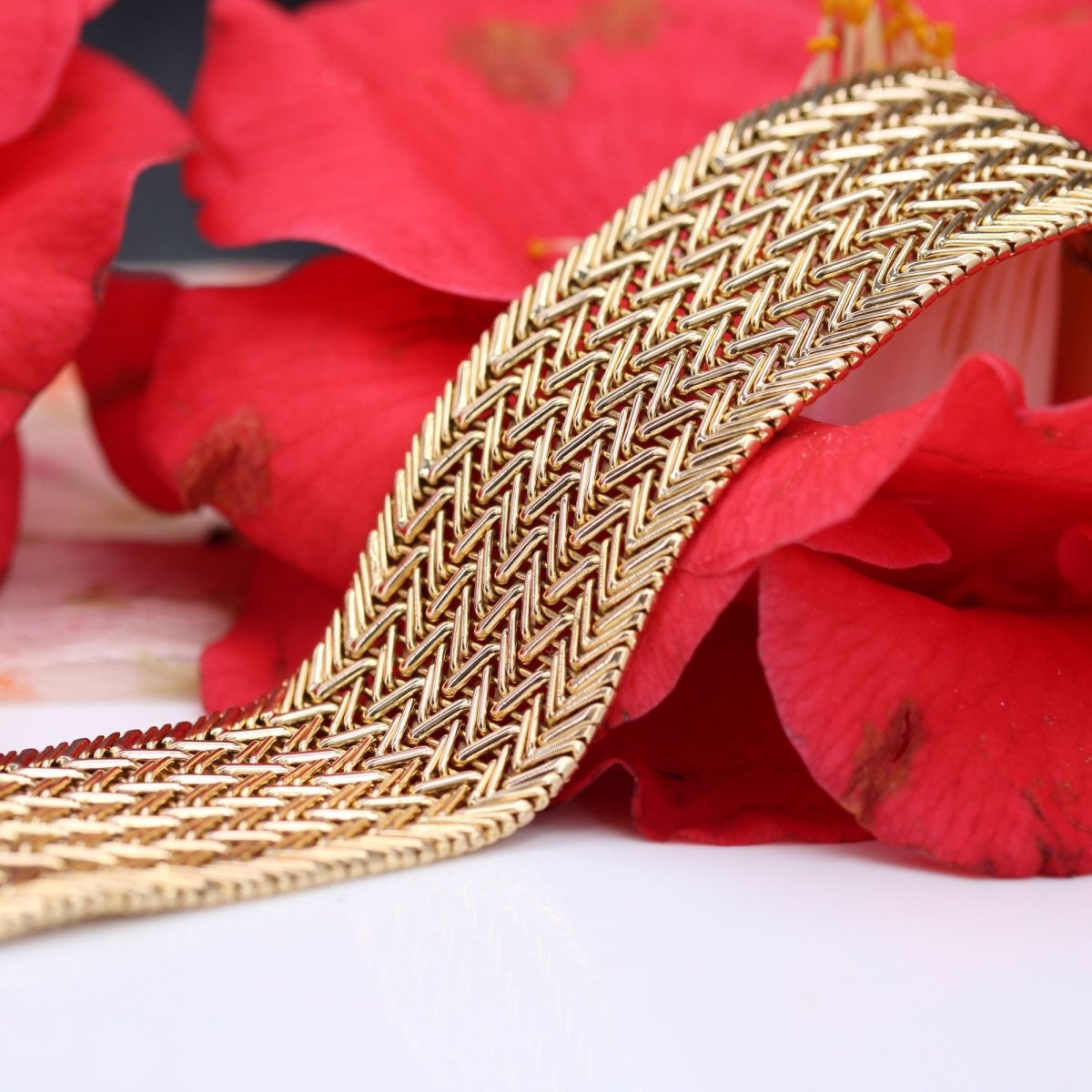 Bracelet en or jaune maille sergée - Castafiore