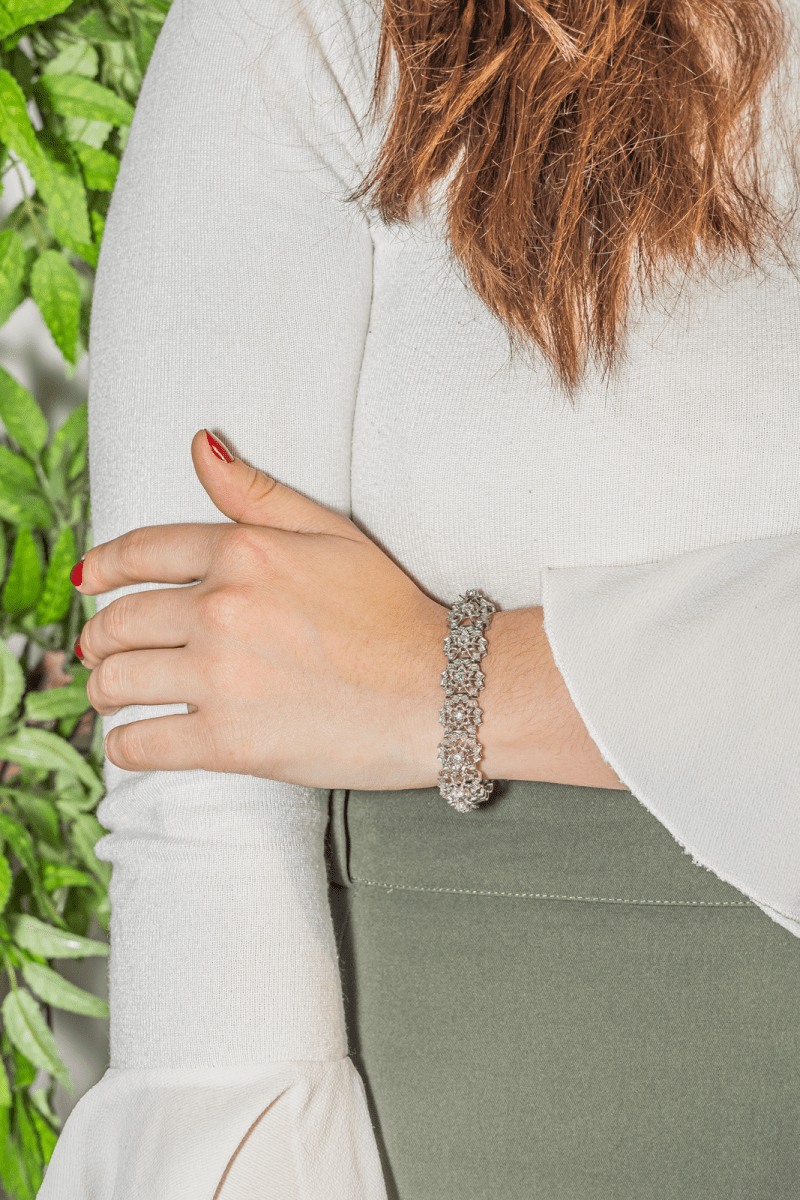 Bracelet Fleur en or blanc et diamants - Castafiore