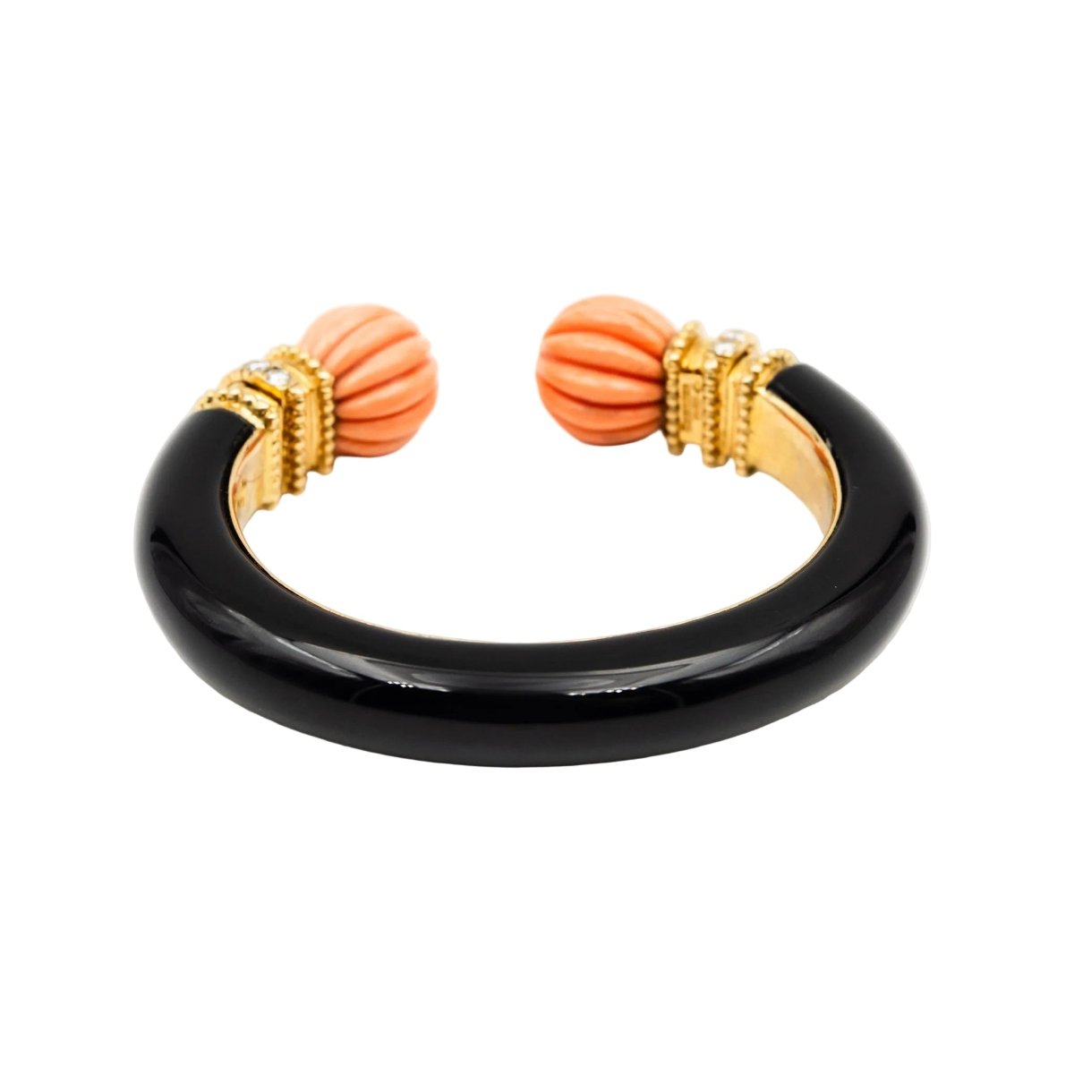 Bracelet Jonc BOUCHERON en or jaune, corail, onyx et diamants - Castafiore