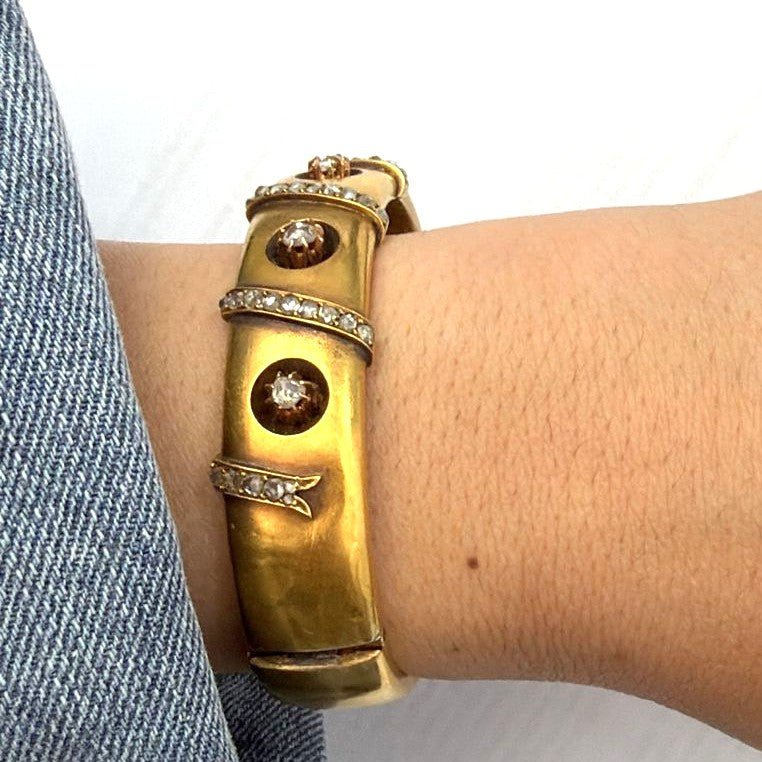 Bracelet Jonc en or jaune et diamants - Castafiore