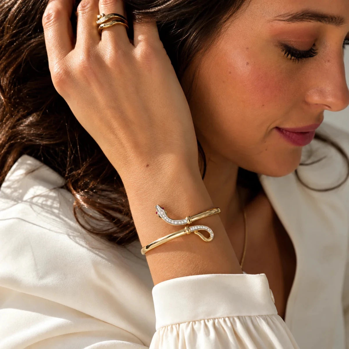 Bracelet Jonc en or jaune, rubis et diamants - Castafiore