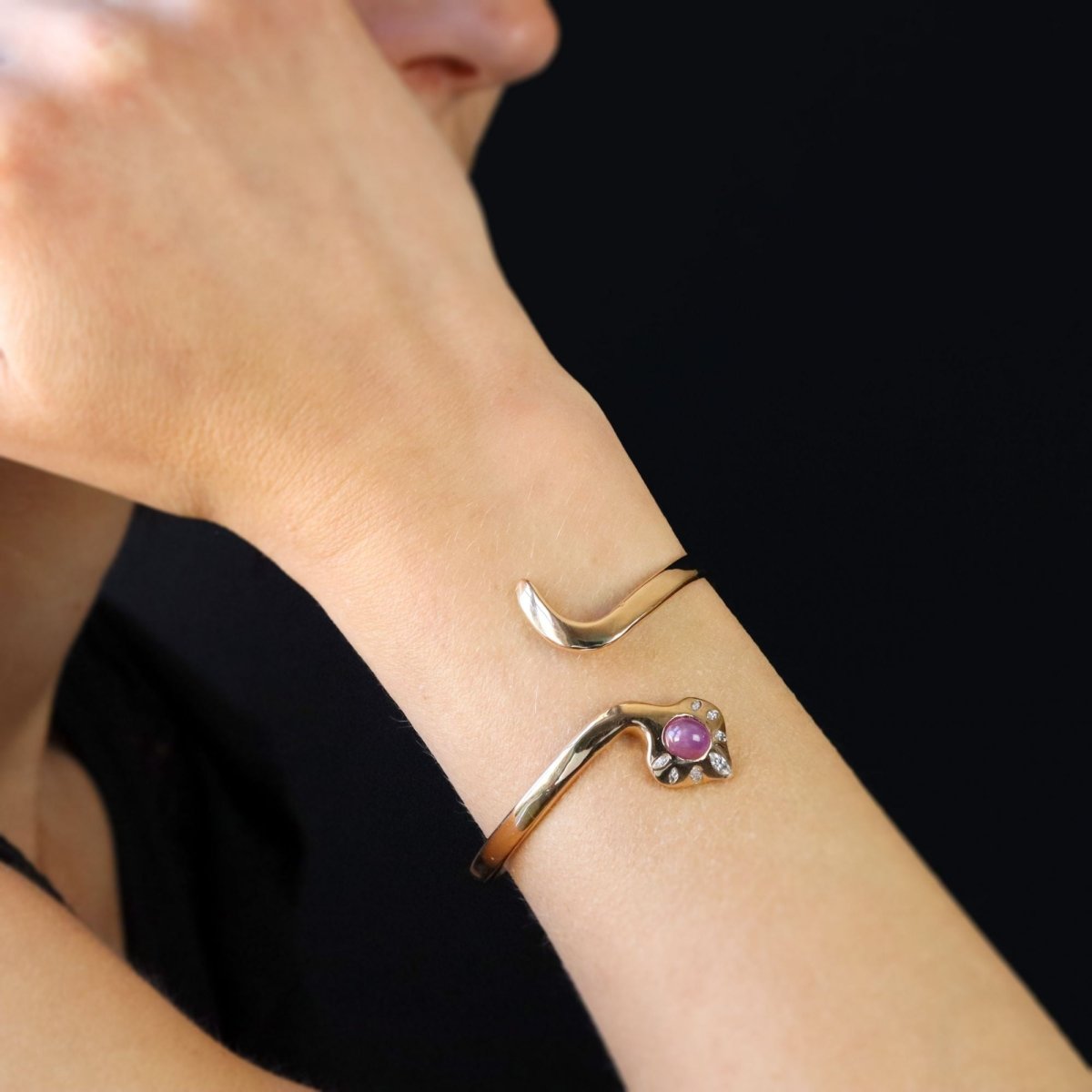 Bracelet snake diamonds star ruby